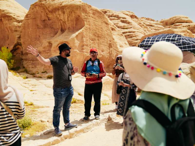 Hosted Group Tour: What to Expect on Your First Experience